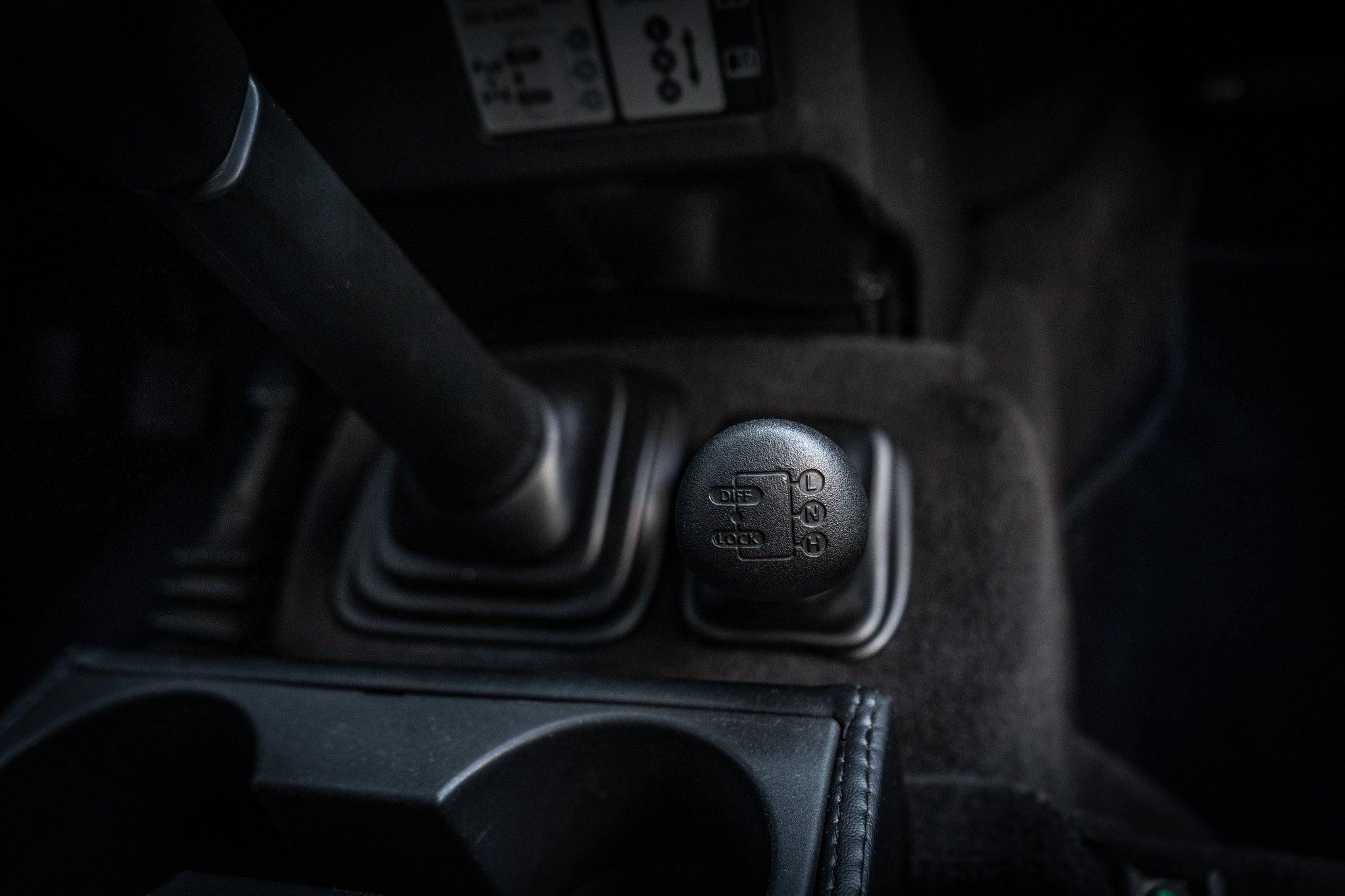 2007-land-rover-defender-90-station-wagon-for-sale-37