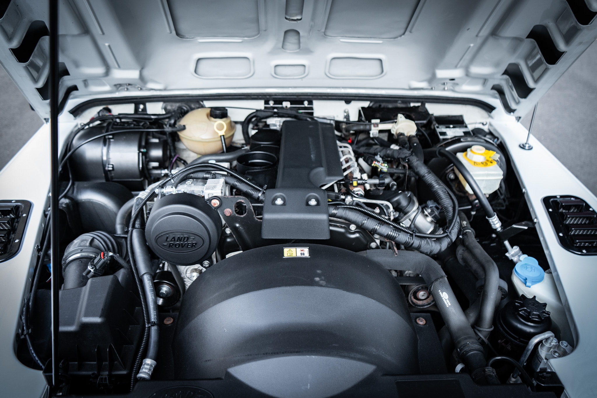 2007-land-rover-defender-90-station-wagon-for-sale-46