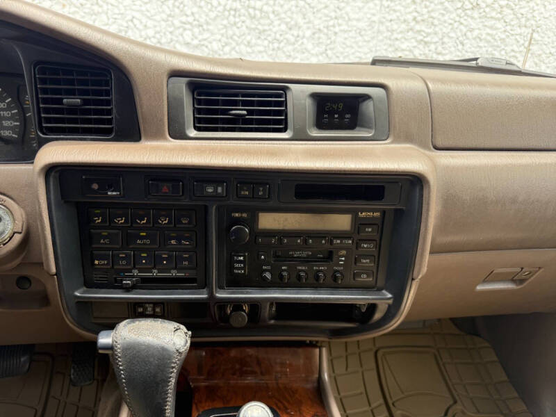 1996-lexus-lx-450-base-4dr-4wd-suv (17)