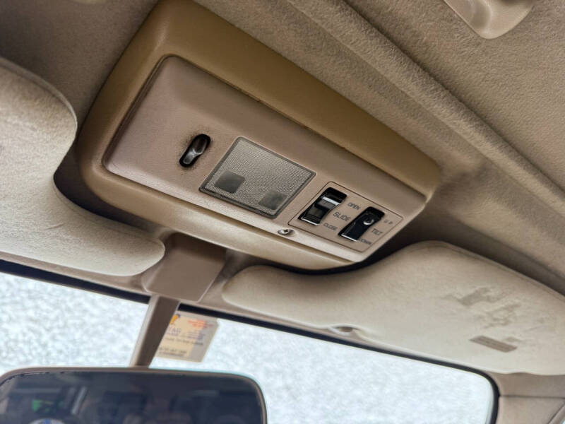 1996-lexus-lx-450-base-4dr-4wd-suv (22)