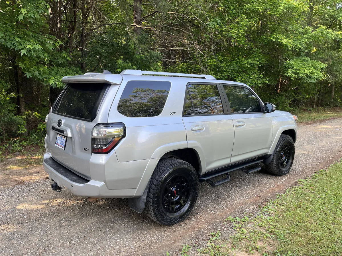 2018-toyota-4runner-4x4-for-sale-in-durham-nc-11