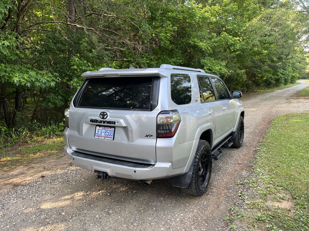 2018-toyota-4runner-4x4-for-sale-in-durham-nc-12