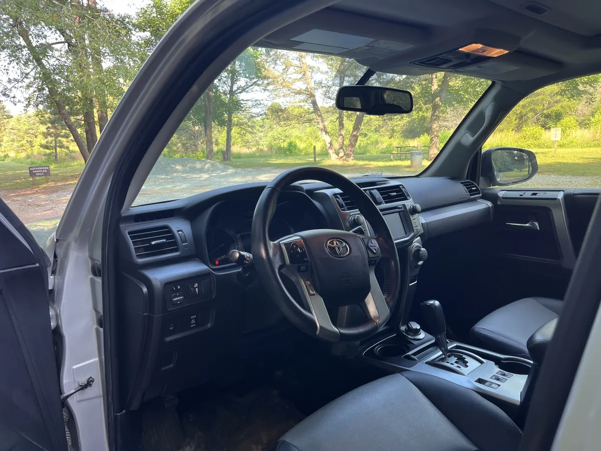 2018-toyota-4runner-4x4-for-sale-in-durham-nc-23