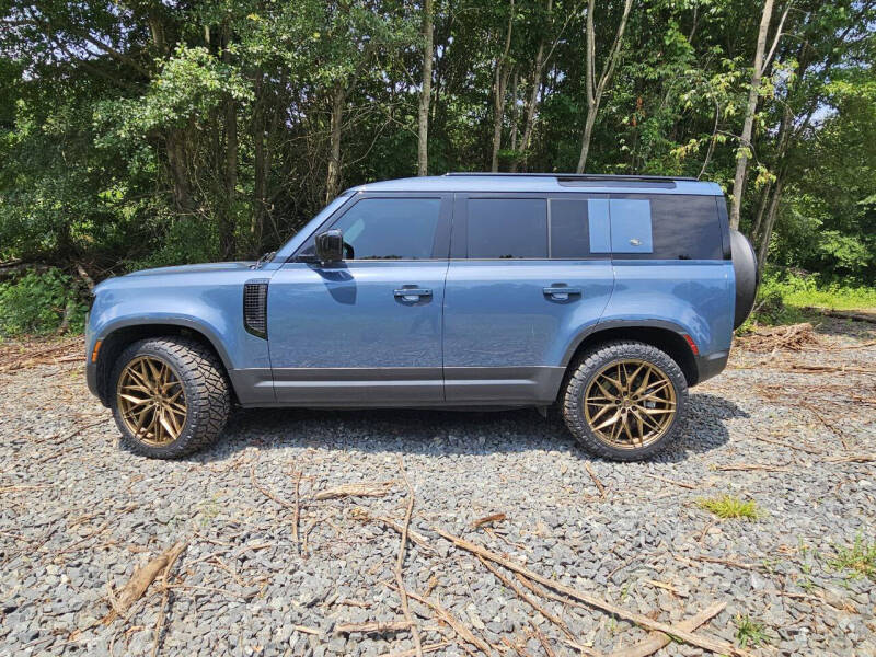2023-land-rover-defender-110-se-awd-4dr-suv (7)