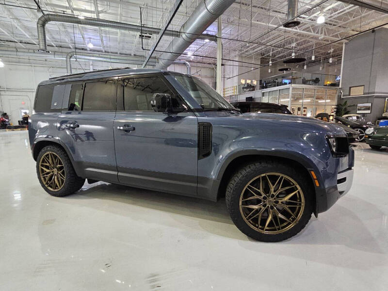 2023-land-rover-defender-110-se-awd-4dr-suv