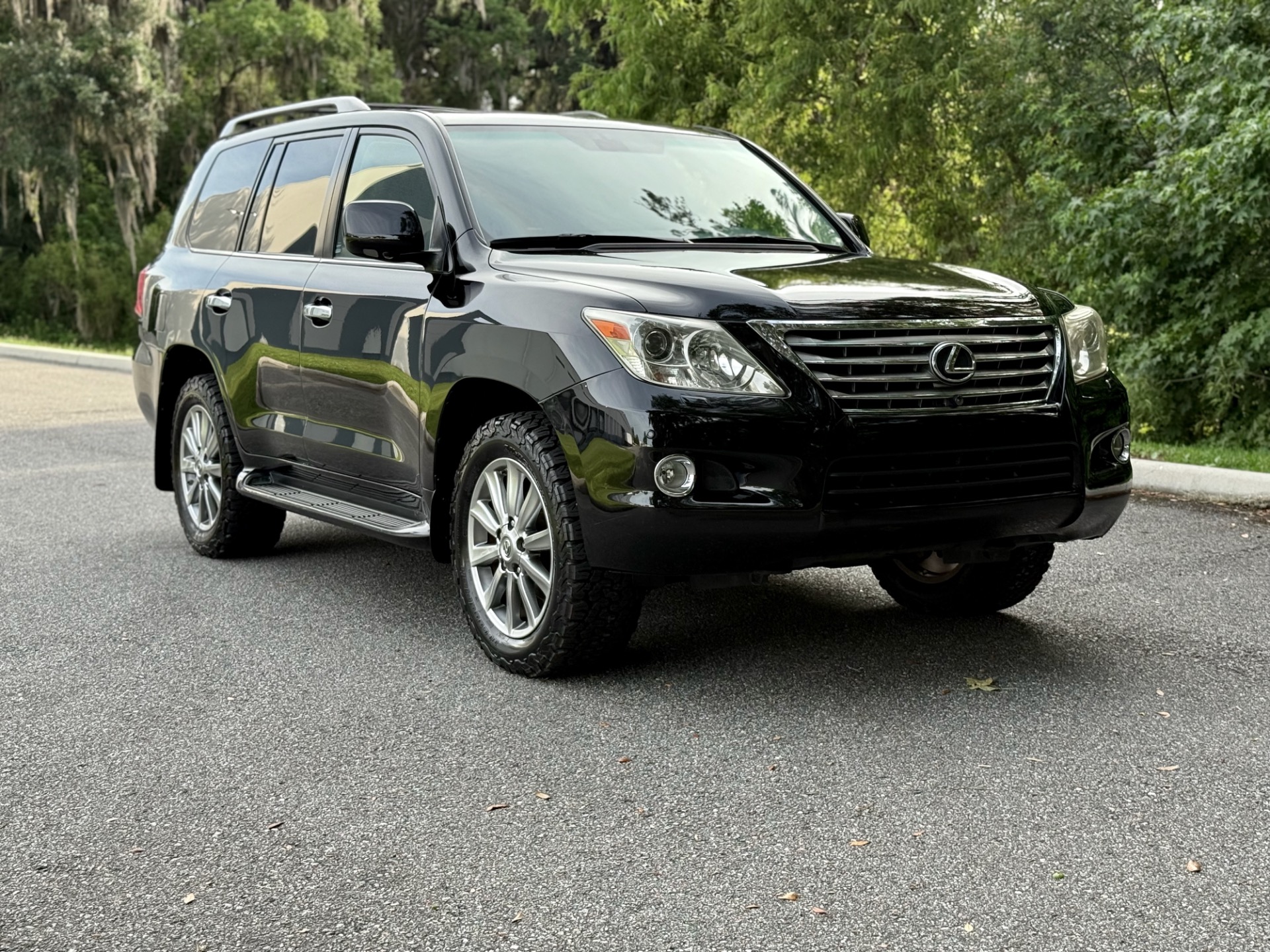 Used-2010-Lexus-LX-570-SUPER-CLEAN-SOUTHERN-1748545527 (1)