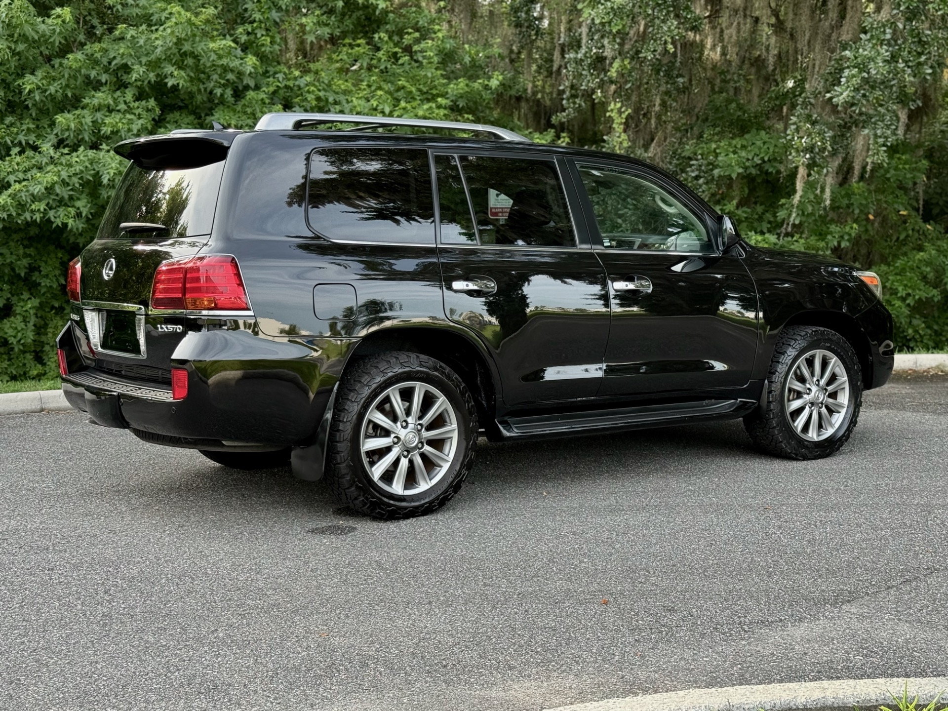 Used-2010-Lexus-LX-570-SUPER-CLEAN-SOUTHERN-1748545527