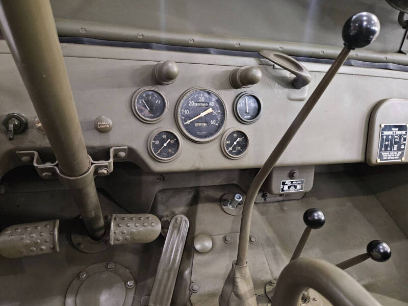 1943-ford-gpw-ww2-military-jeep (24)