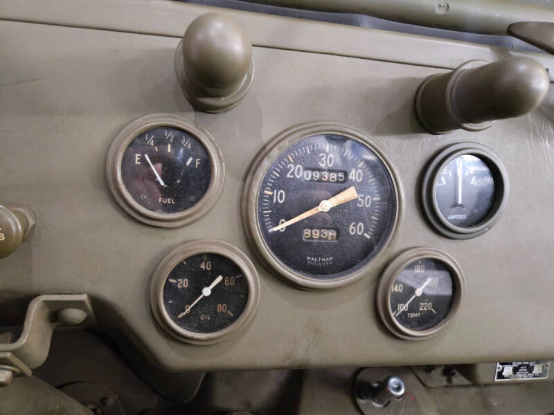 1943-ford-gpw-ww2-military-jeep (25)