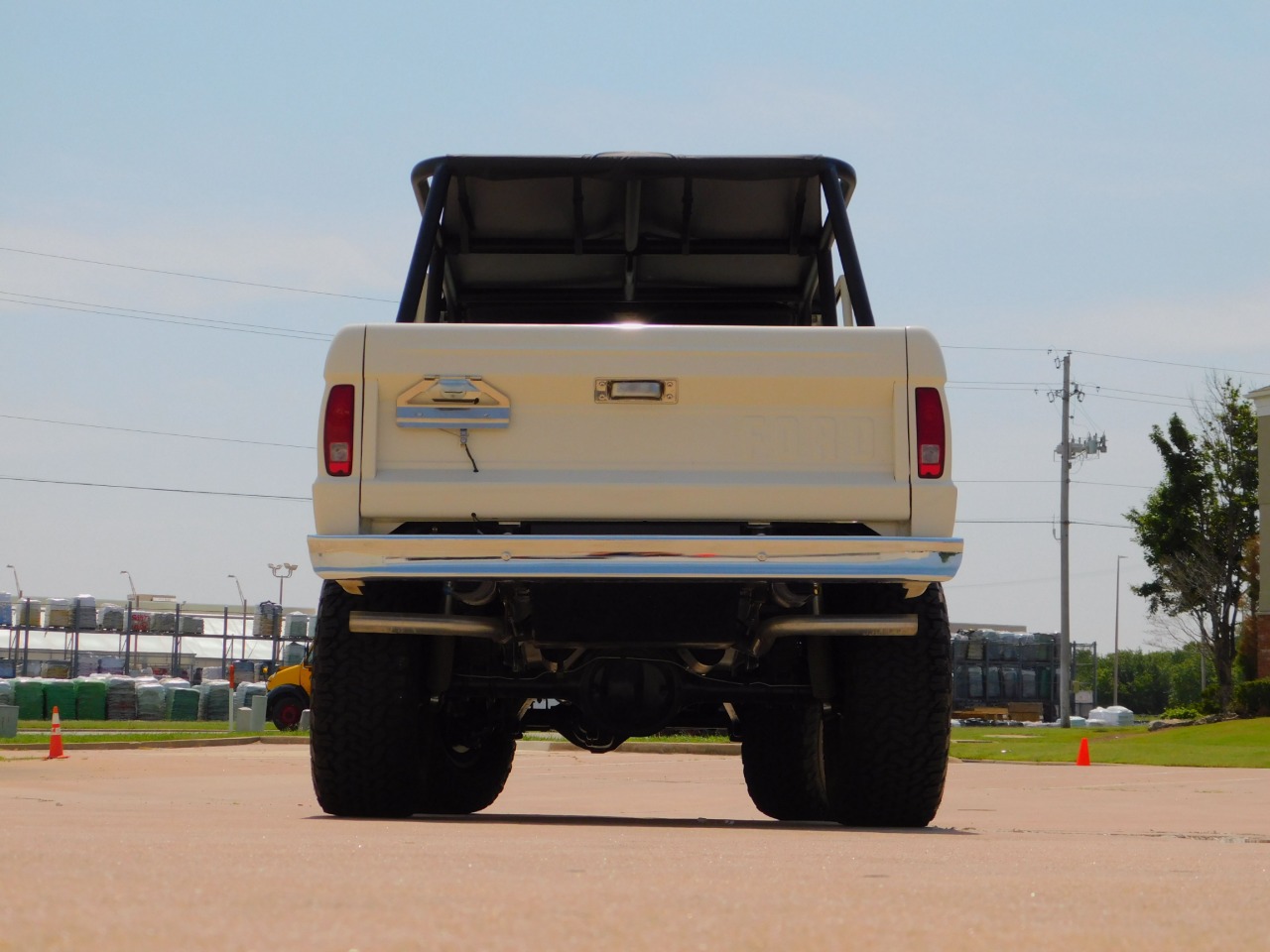 1977-ford-bronco-for-sale-13