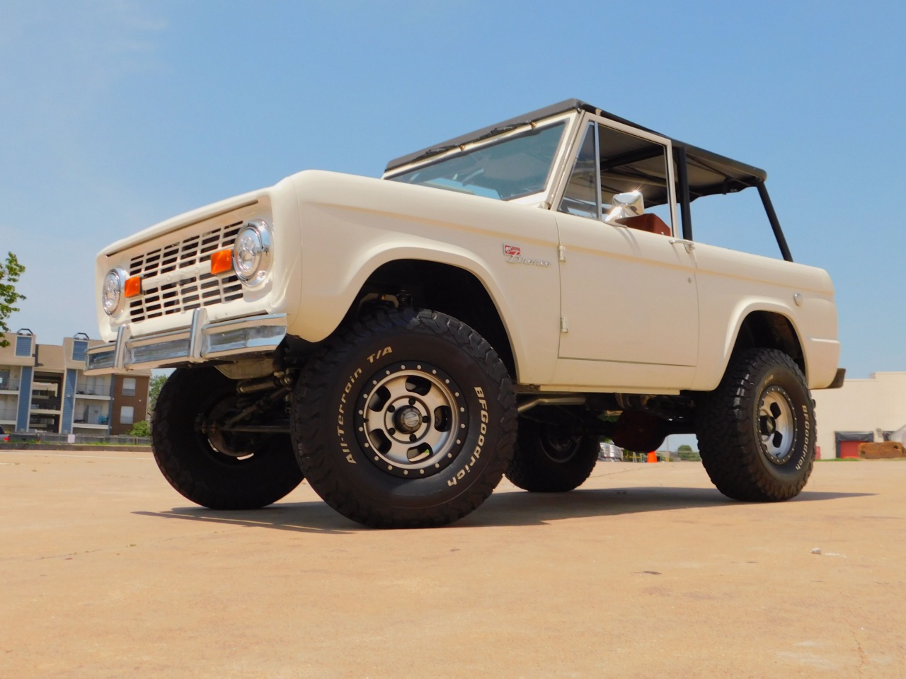 1977-ford-bronco-for-sale-25