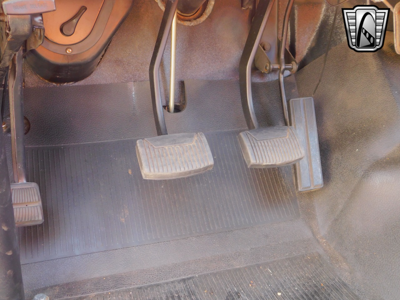 1977-ford-bronco-for-sale-38
