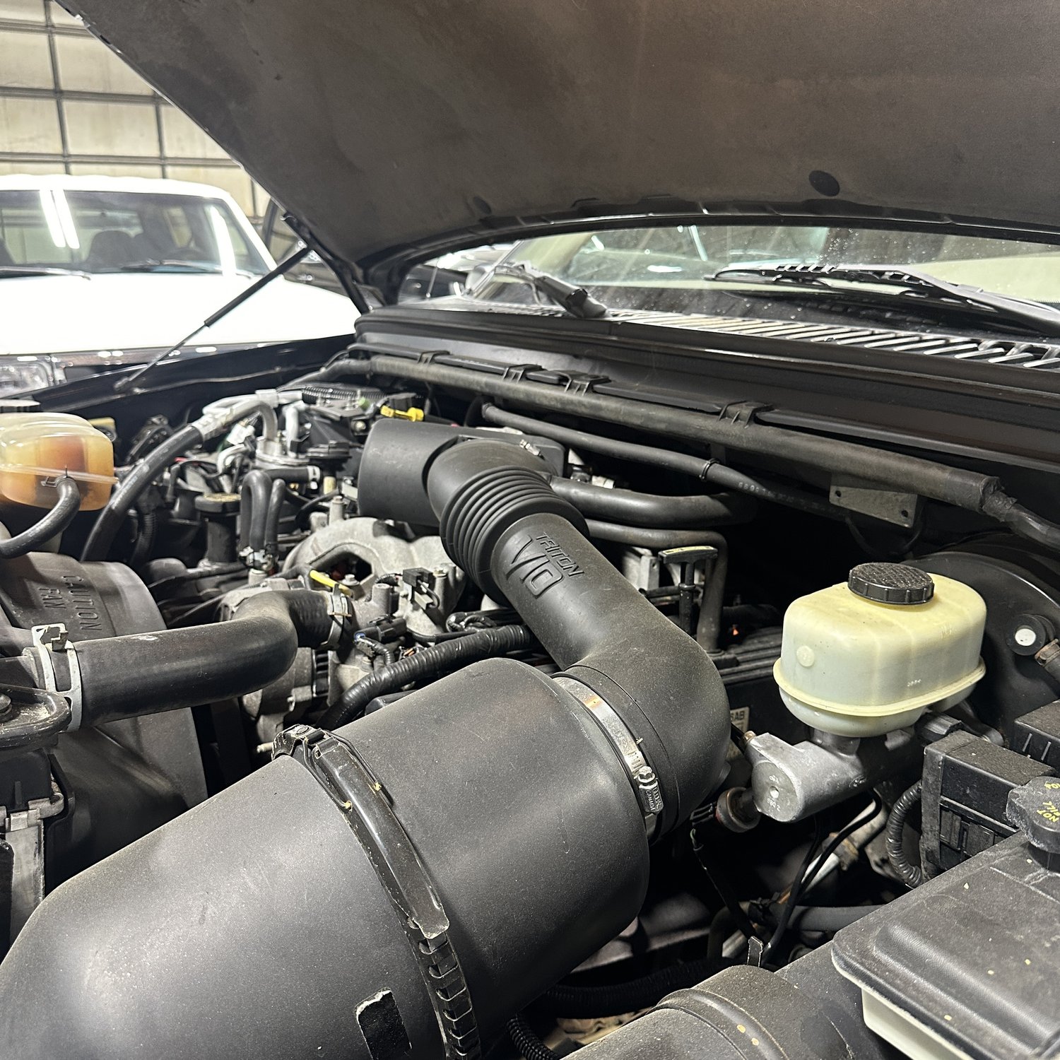 2000-ford-excursion-limited-for-sale-11