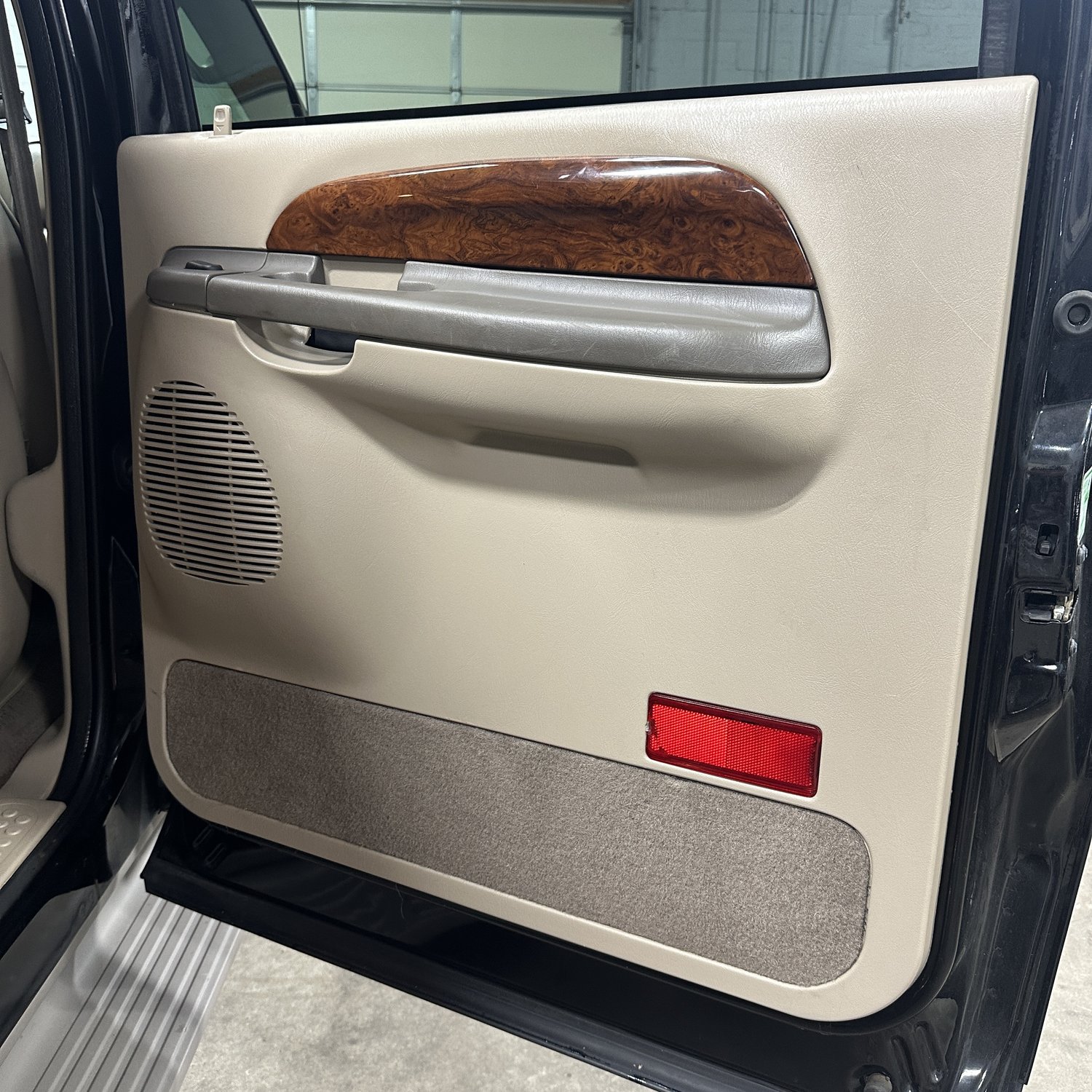 2000-ford-excursion-limited-for-sale-29