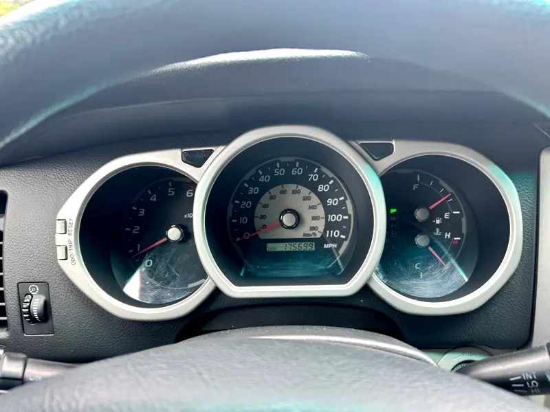 2005-toyota-4runner-sr5-v6 (21)