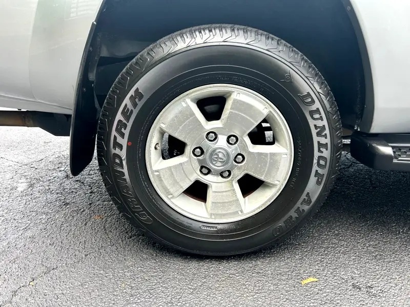 2005-toyota-4runner-sr5-v6 (44)