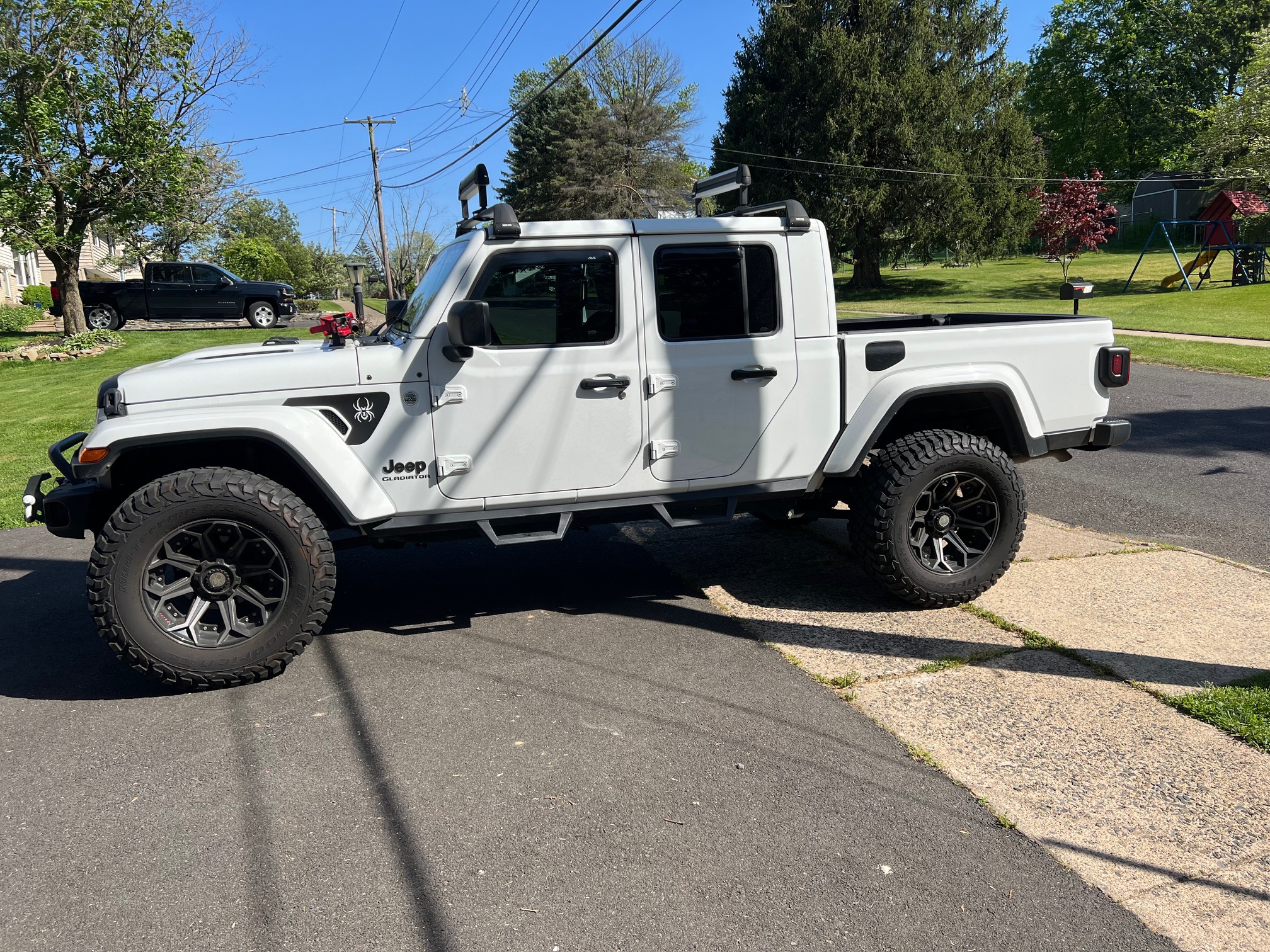 2021-jeep-gladiator-for-sale-04