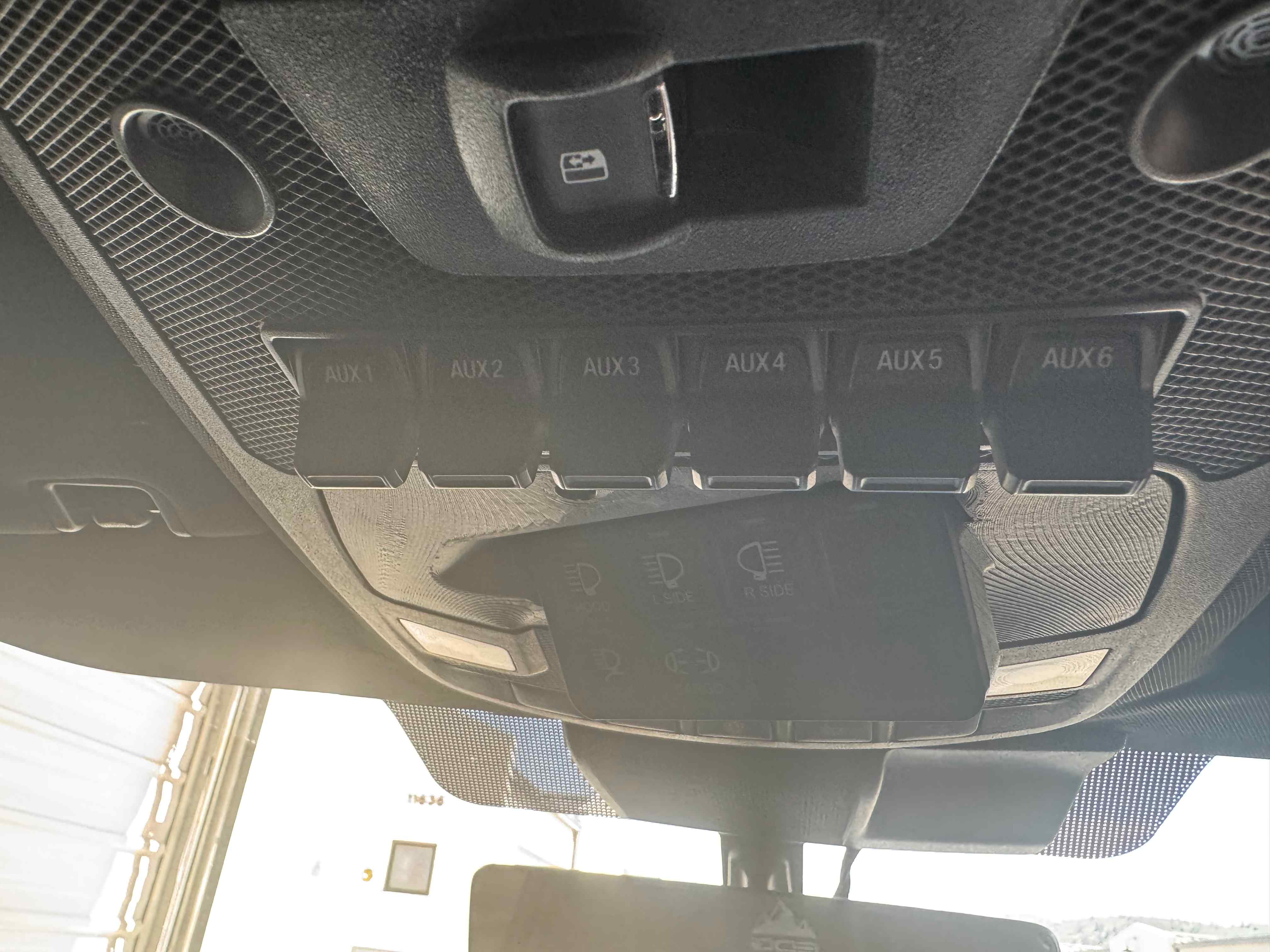 2022 Ford F550 Lariat Elevation Off Grid-23