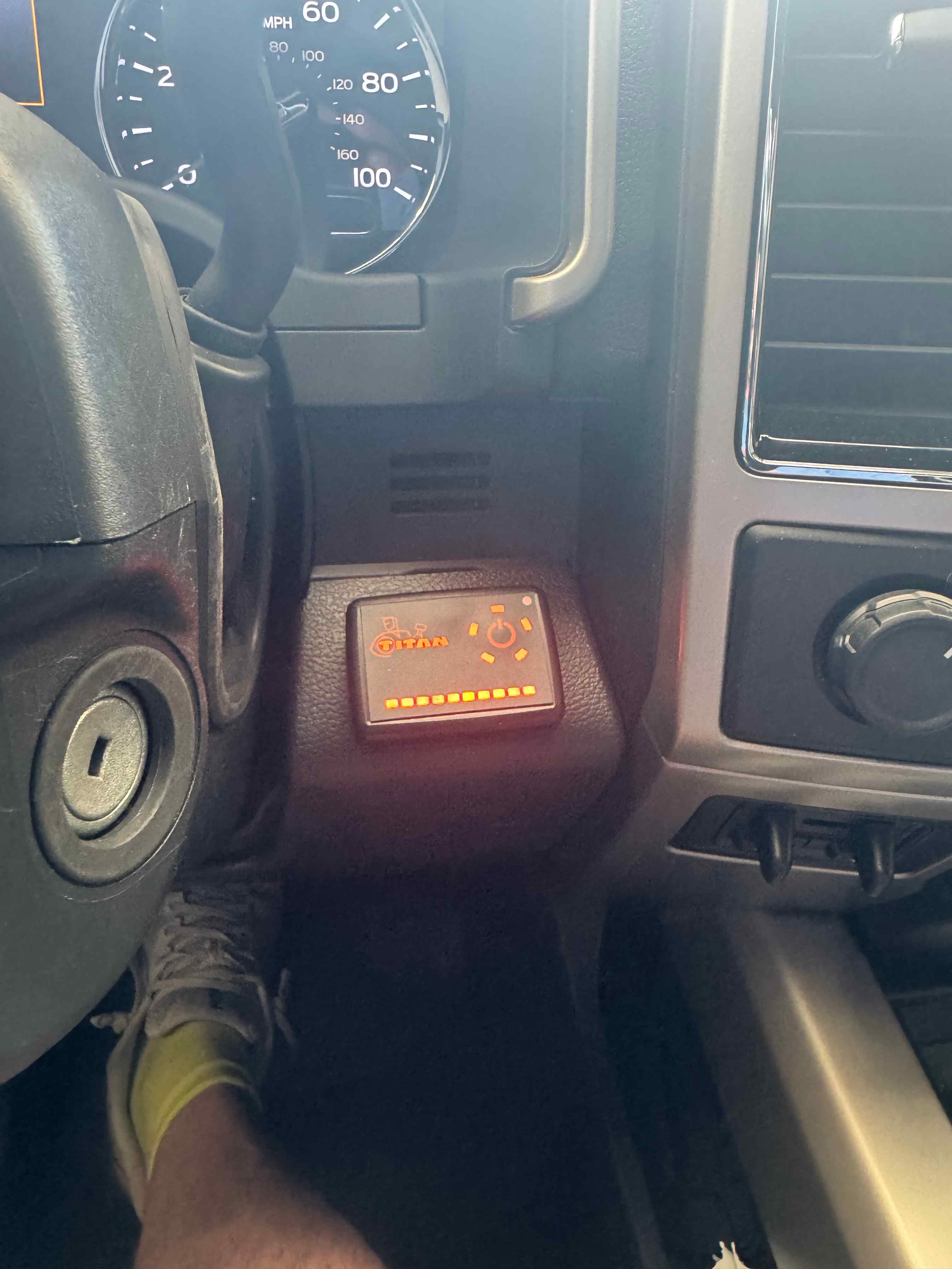 2022 Ford F550 Lariat Elevation Off Grid-25