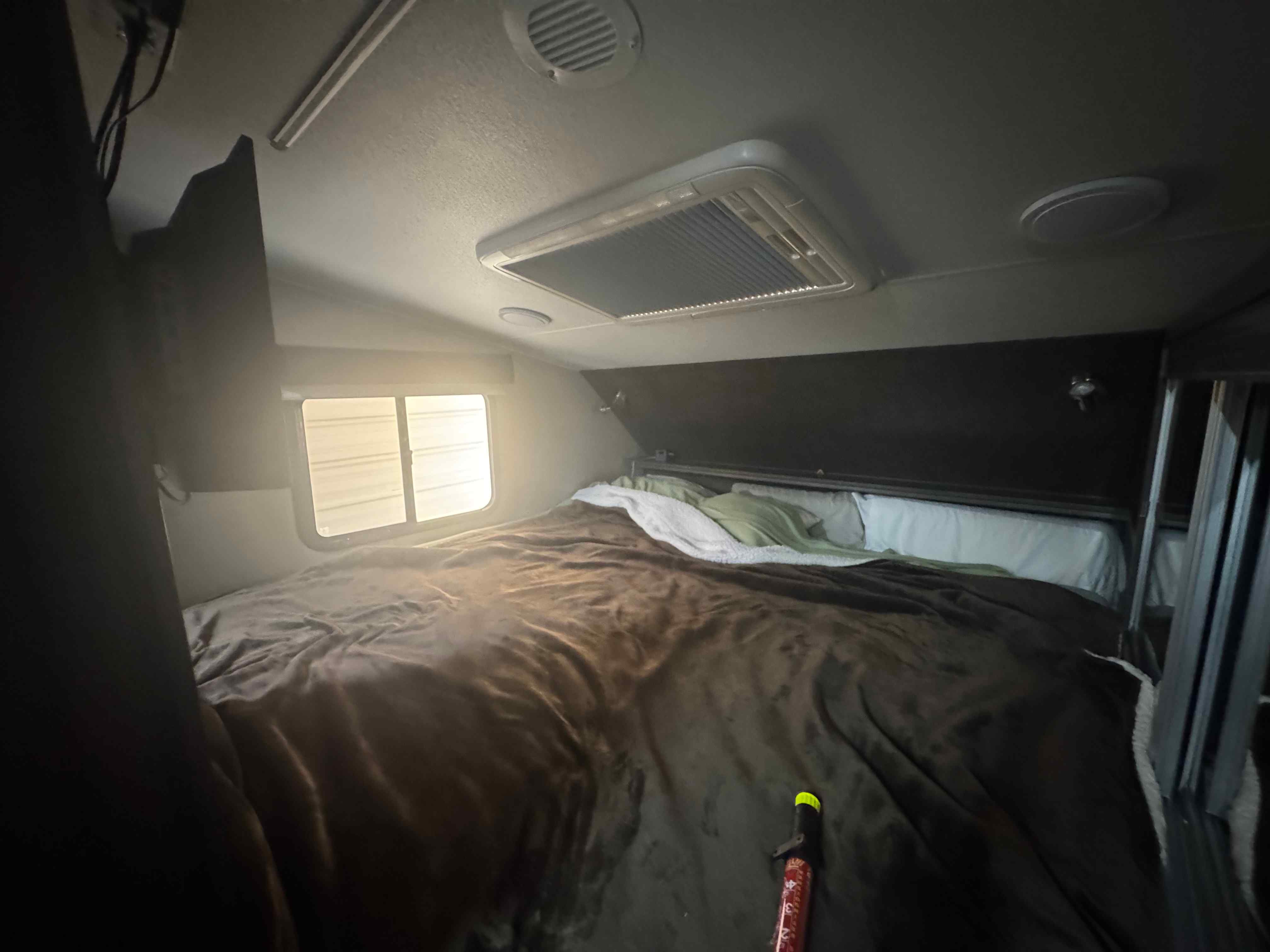 2022 Ford F550 Lariat Elevation Off Grid-43