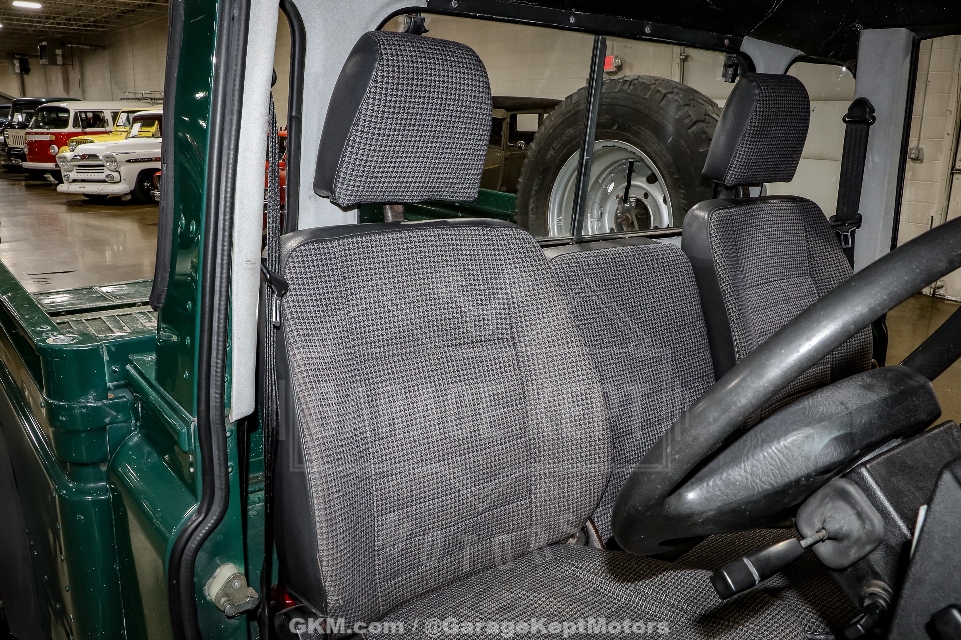 Used-1988-Land-Rover-Defender-110-1751482104 (29)