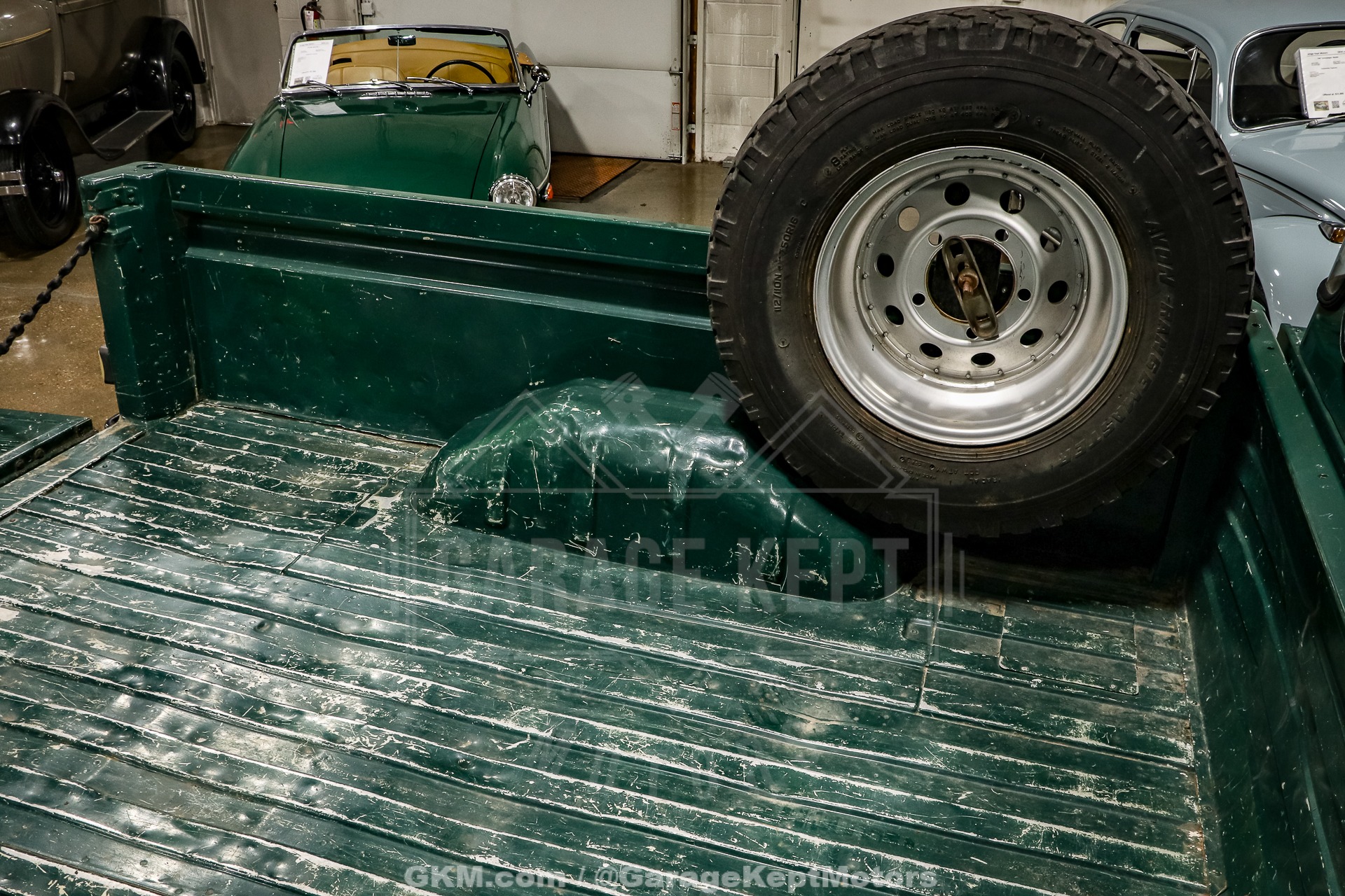 Used-1988-Land-Rover-Defender-110-1751482104 (34)