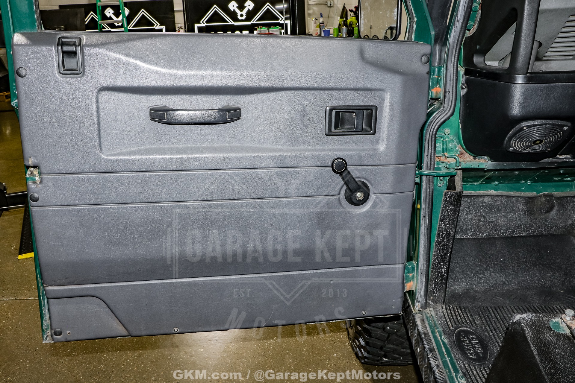 Used-1988-Land-Rover-Defender-110-1751482104 (39)