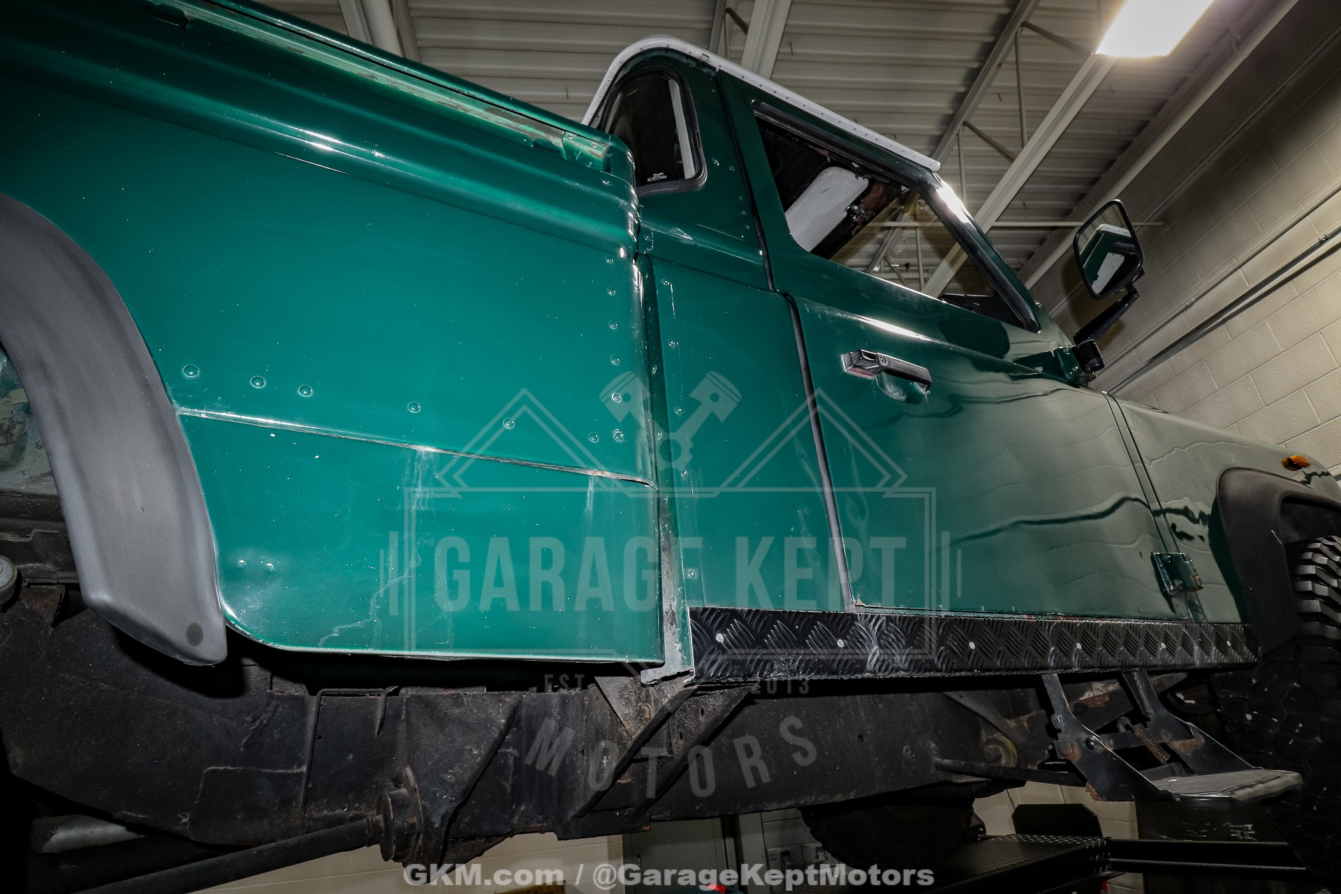 Used-1988-Land-Rover-Defender-110-1751482104 (51)