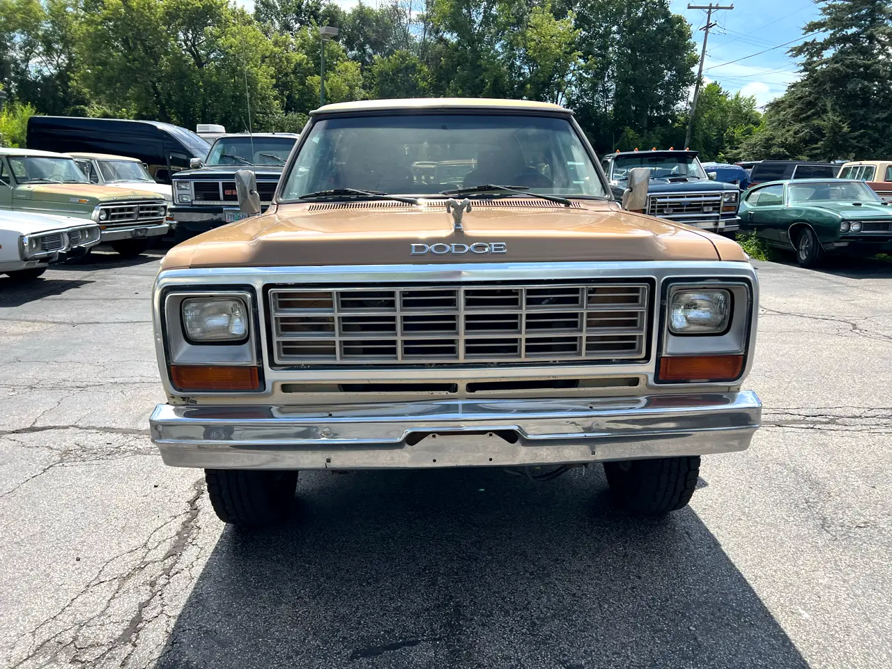 1985-dodge-ramcharger-for-sale-02