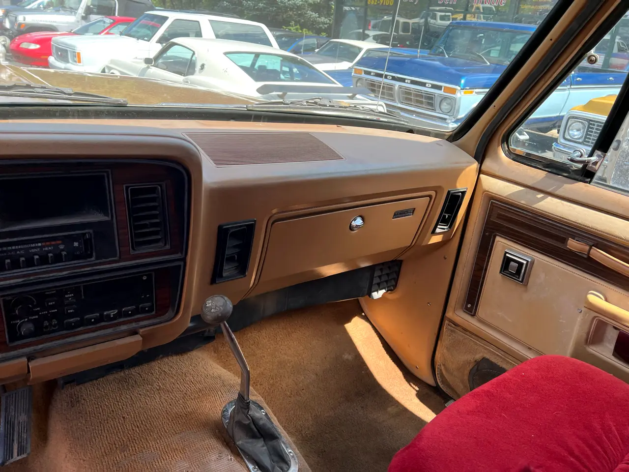 1985-dodge-ramcharger-for-sale-11
