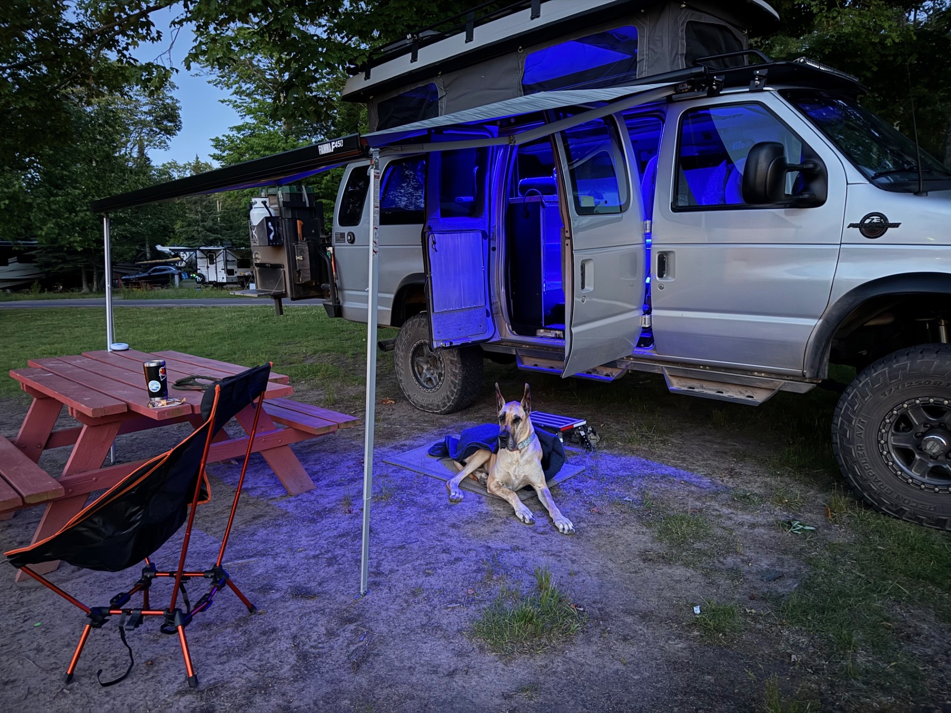 2002-ford-e-350-camper-build-for-sale-10