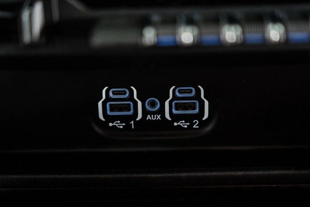 2021-ram-2500-laramie-night-edition (20)