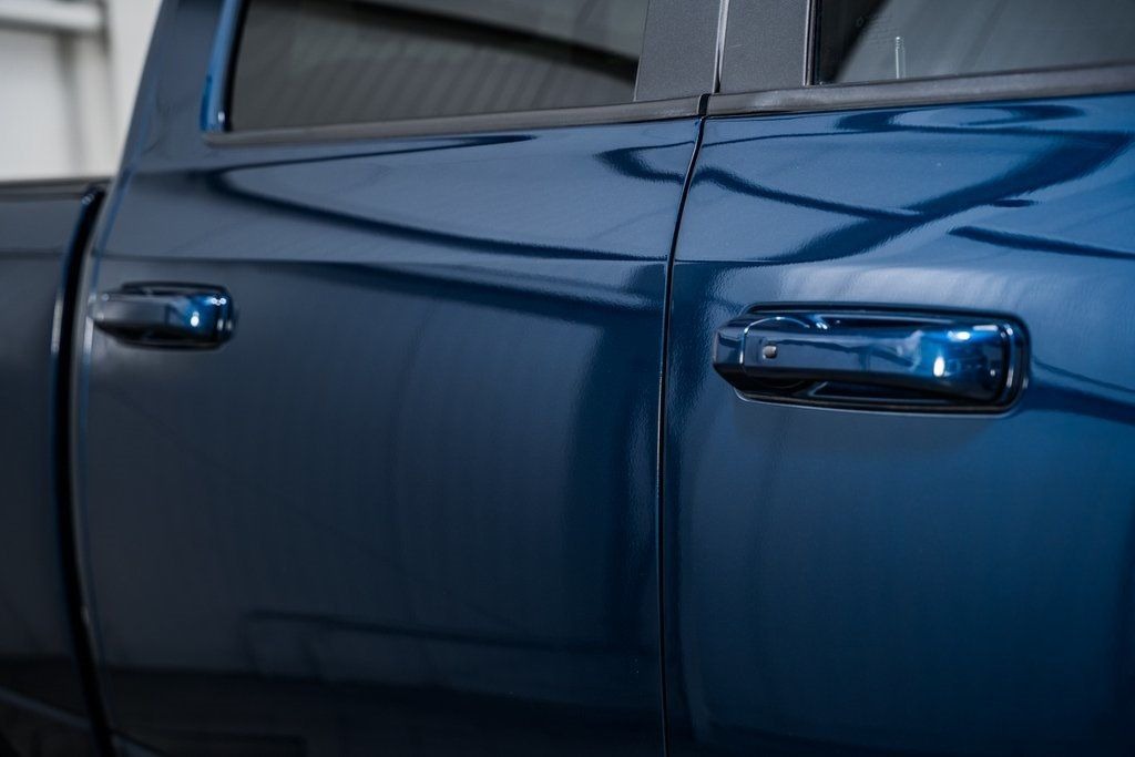 2021-ram-2500-laramie-night-edition (35)