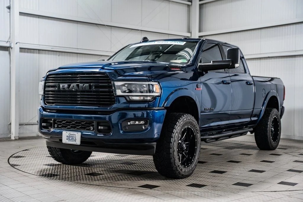 2021-ram-2500-laramie-night-edition (51)