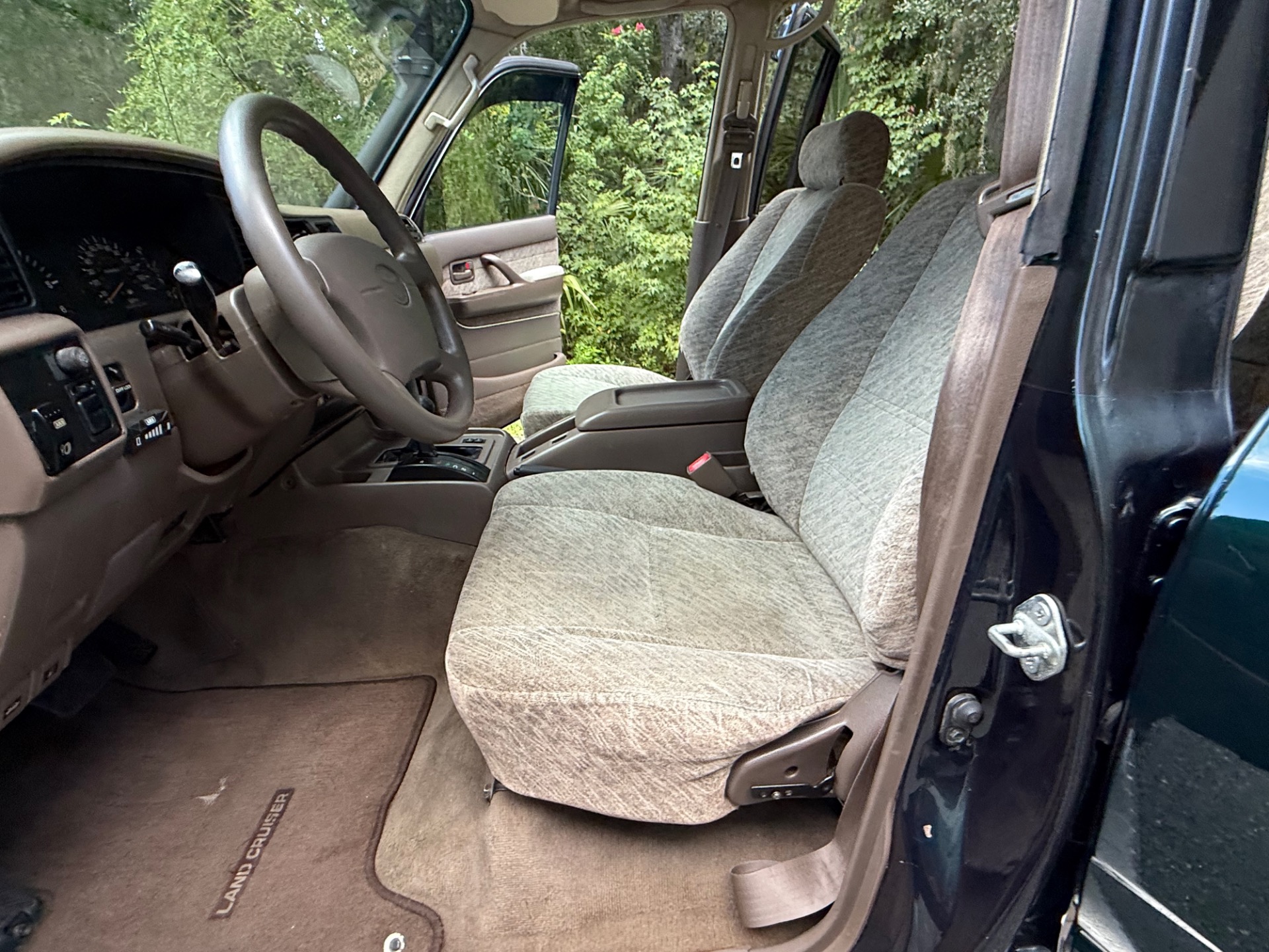 Used-1996-Toyota-Land-Cruiser-80-Triple-locked-Owners-build-beautiful-1755617093 (1)
