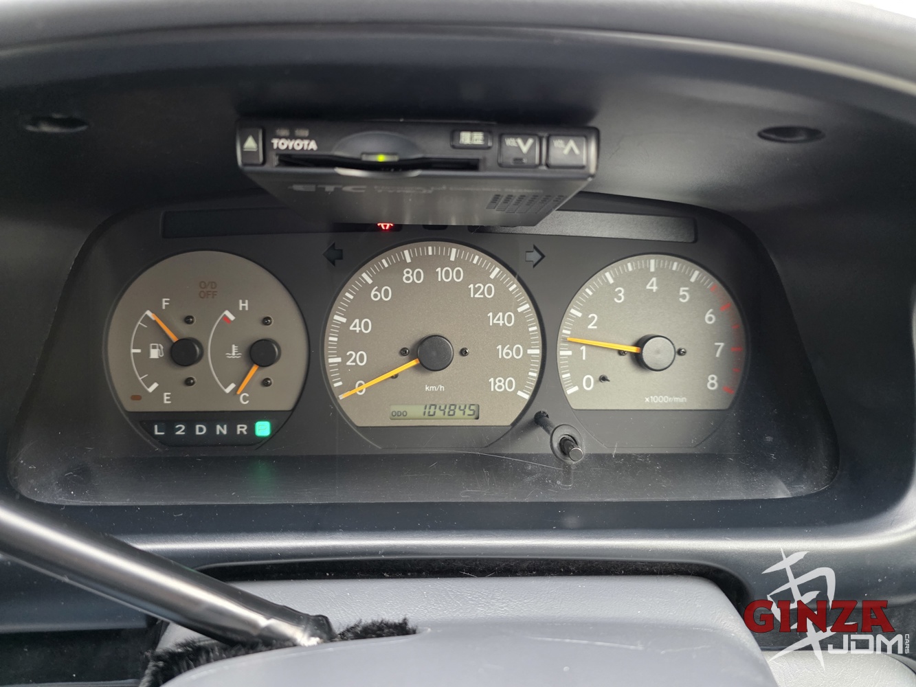 2000-toyota-hiace-touring-4wd-elIL5w1X