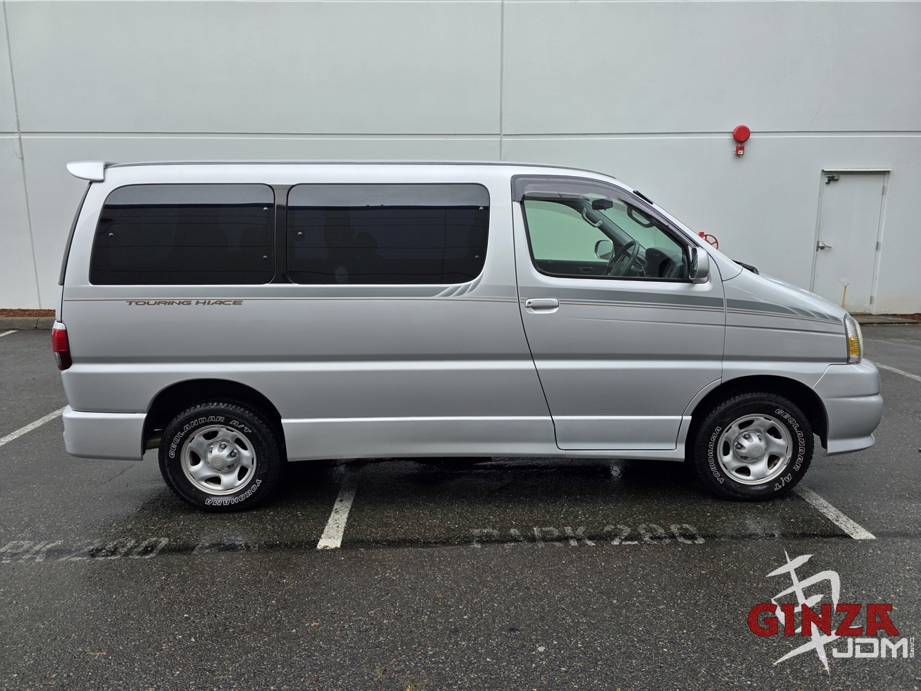 2000-toyota-hiace-touring-4wd-l1yA0bCJ