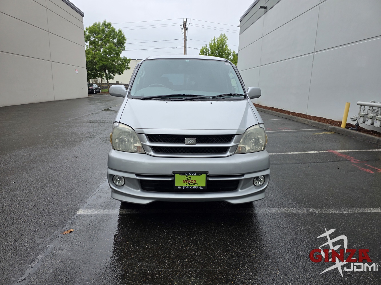 2000-toyota-hiace-touring-4wd-xKY2JheL