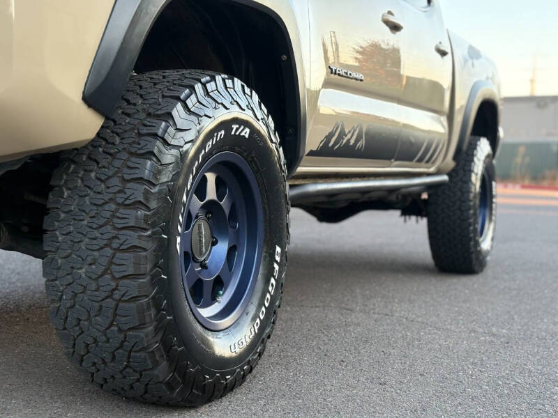 2016-toyota-tacoma-trd-off-road-4x4-4dr-double-cab-5-0-ft-sb-6a (9)