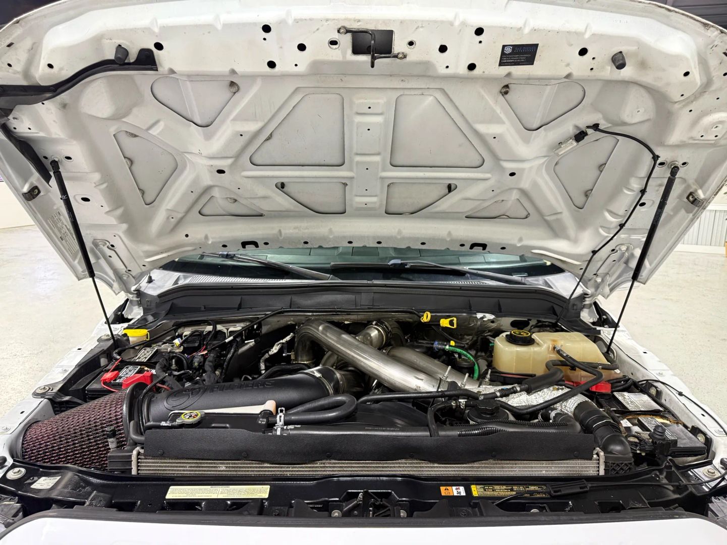 ford-f350-super-duty-crew-cab-for-sale-07