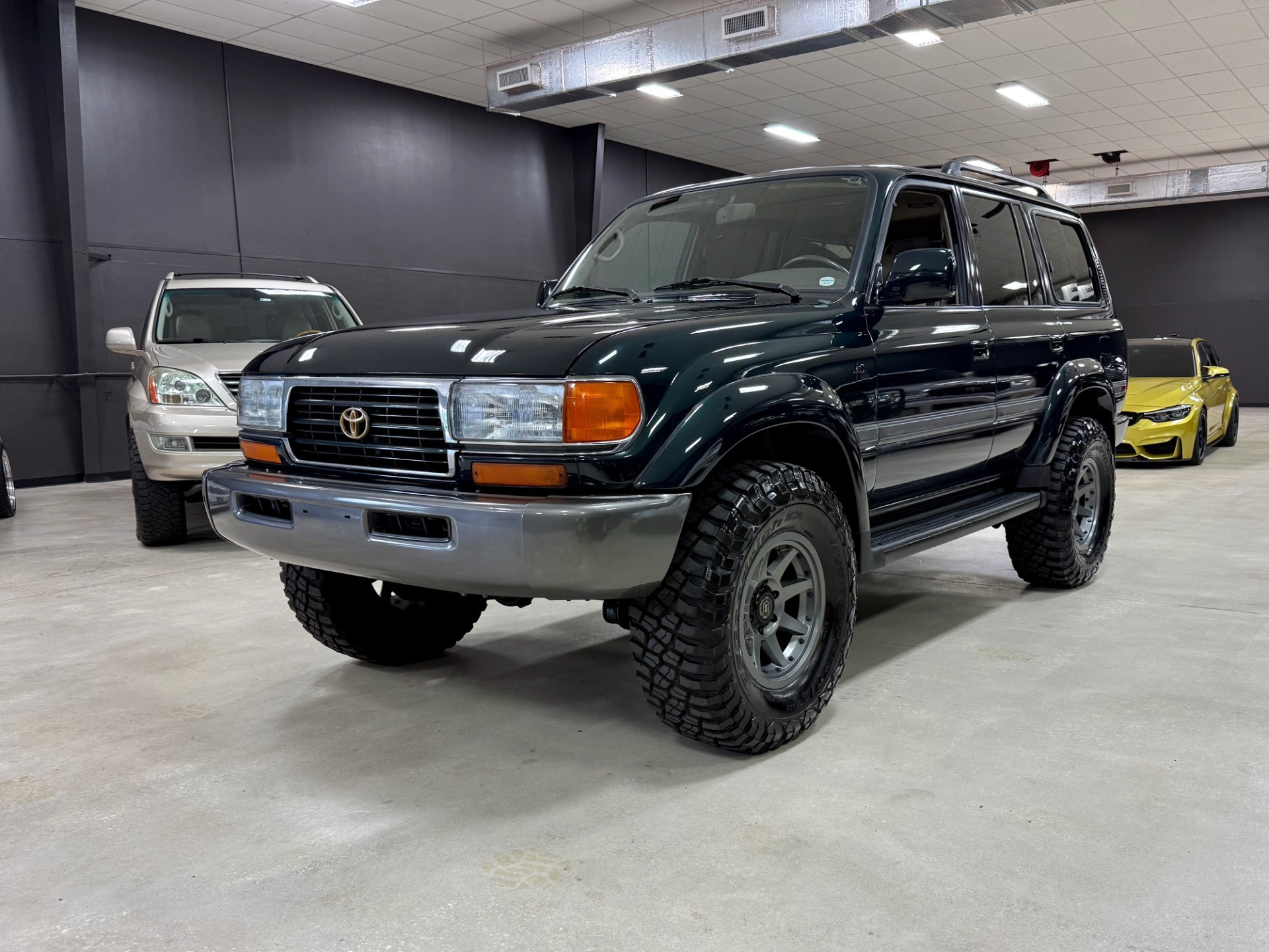 1997-toyota-land-cruiser-40th-anniversary (26)