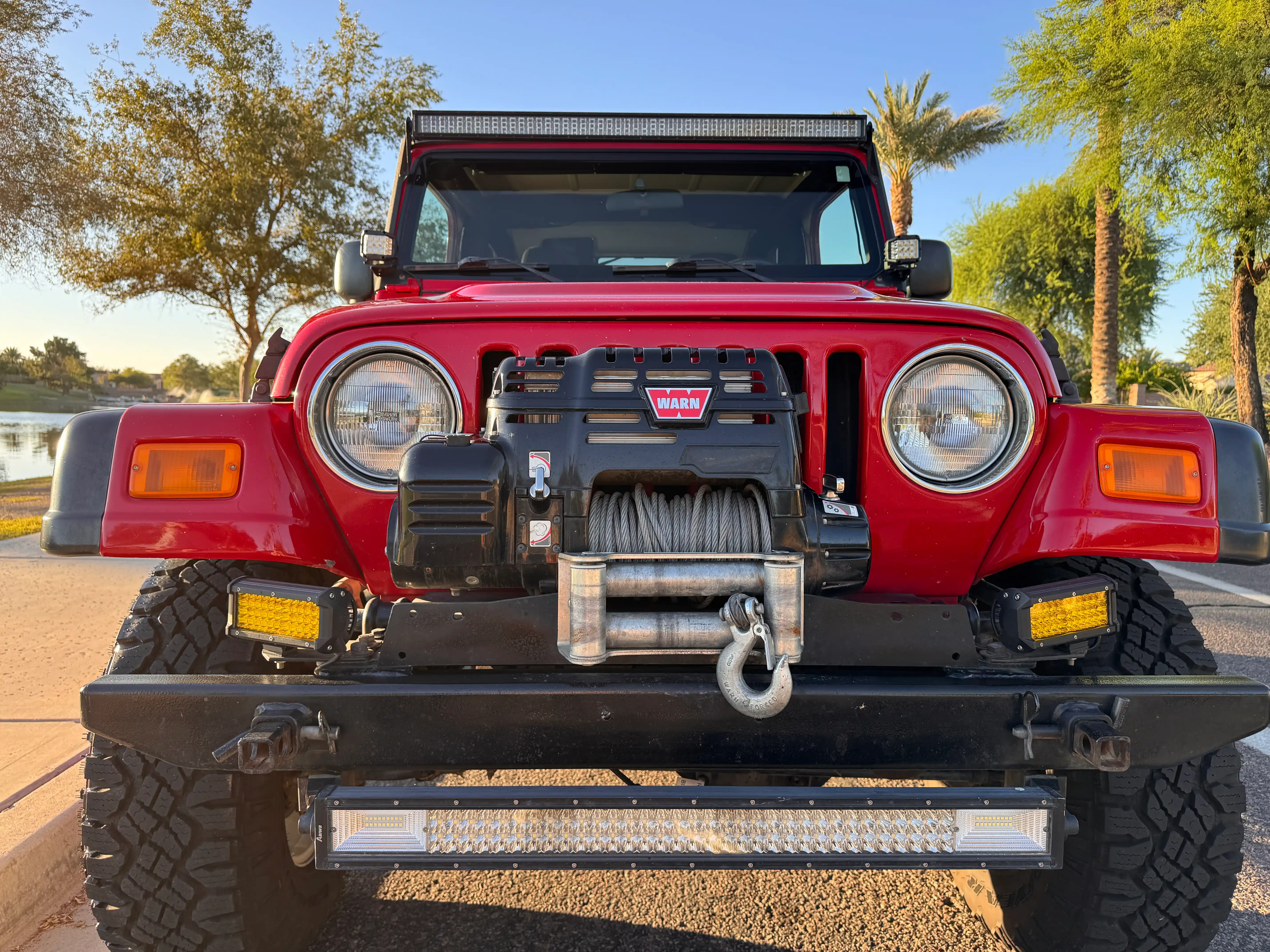 2005-jeep-wrangler-rubicon-red-for-sale-02