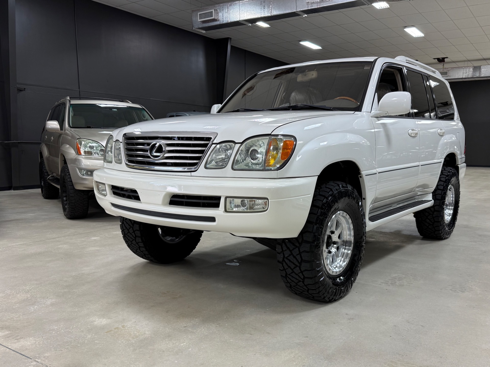 2006-lexus-lx-470 (1)