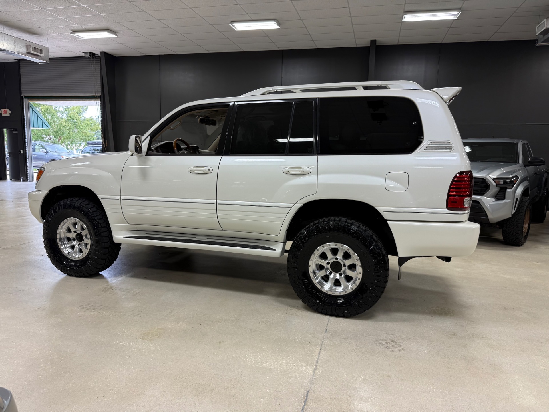 2006-lexus-lx-470 (17)