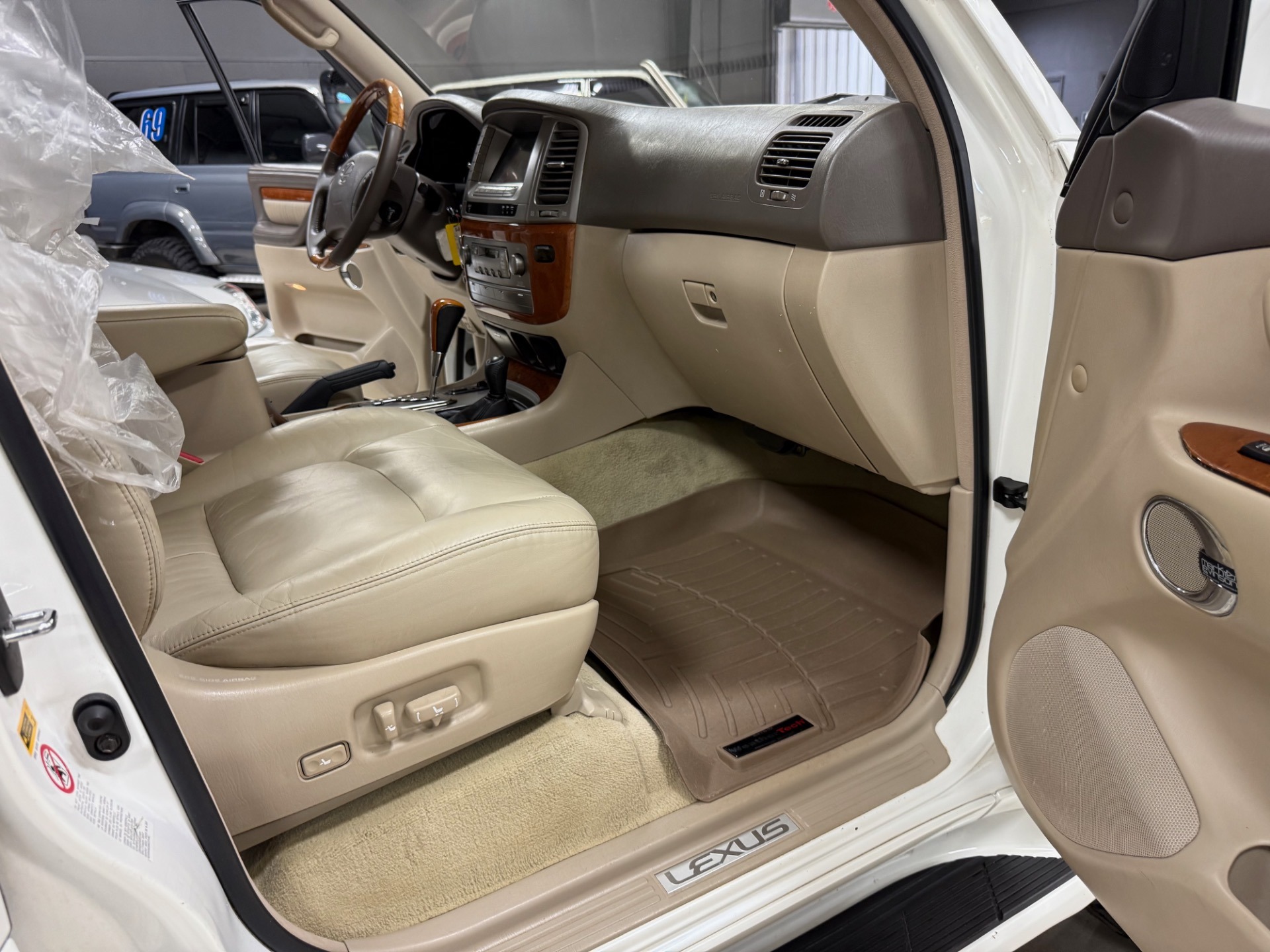 2006-lexus-lx-470 (8)