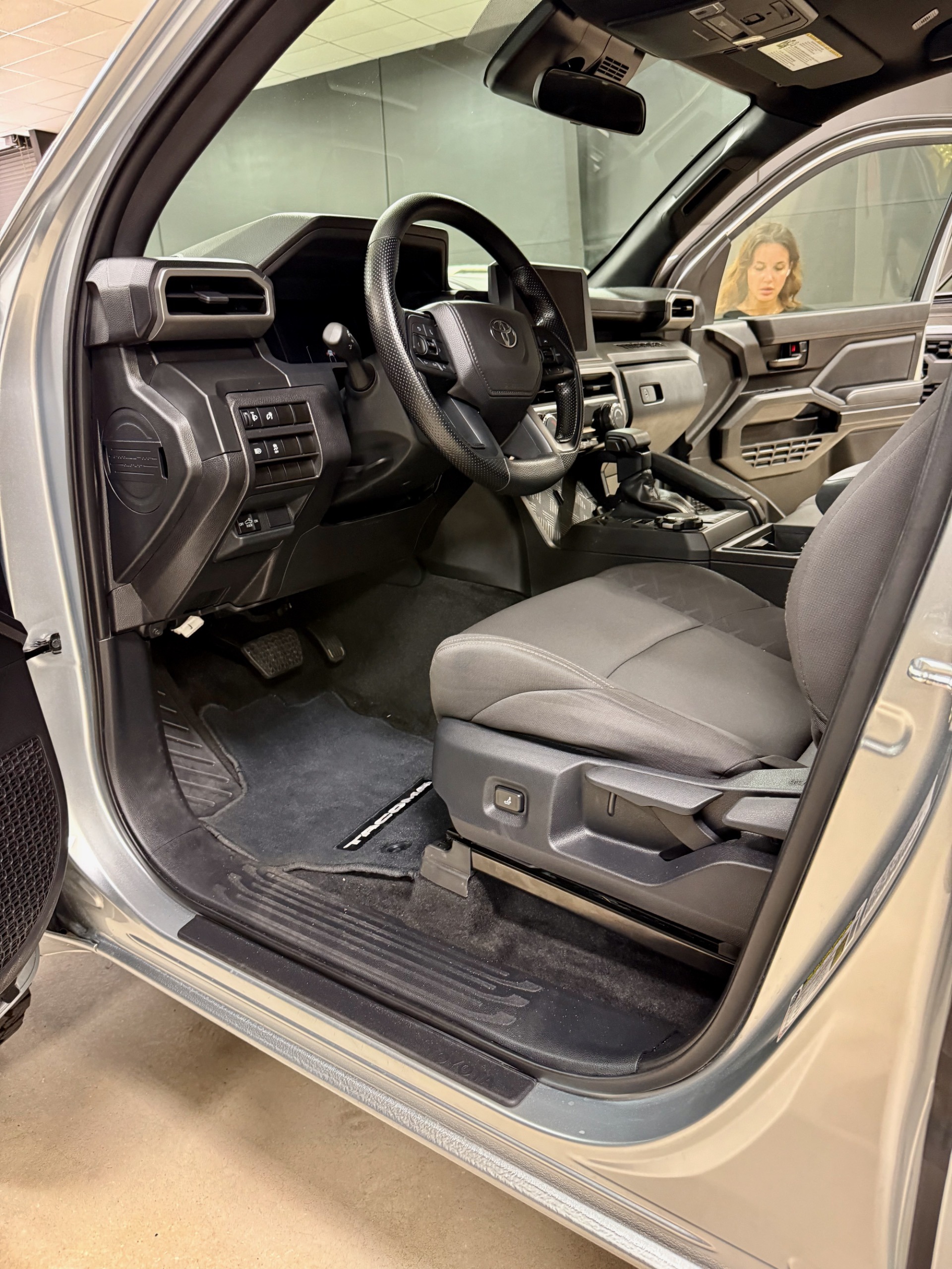 2025-toyota-tacoma-4x4-for-sale (1)